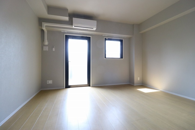 家具の配置がしやすいお部屋です