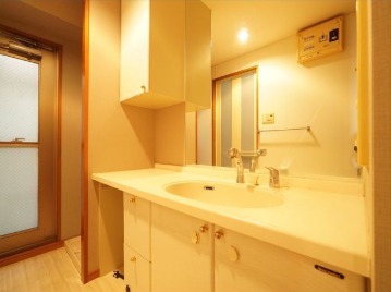 お出かけ前の身支度はこちらから