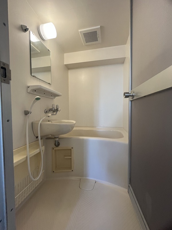 シャワー設備もありますよ