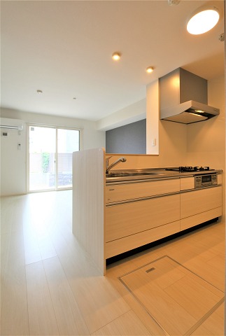 人気のカウンターキッチンです