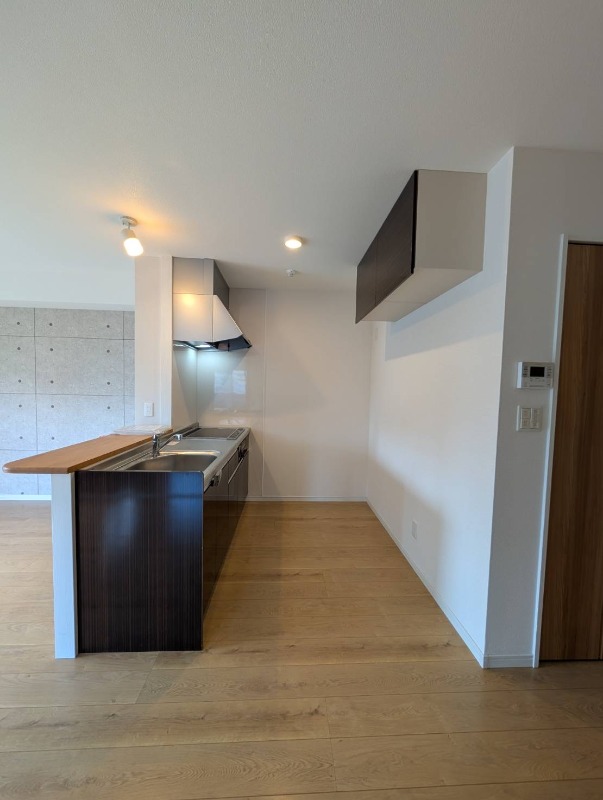 人気のカウンターキッチンです