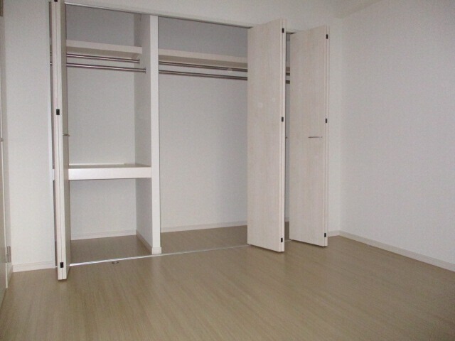 寝室にぴったりの洋室です