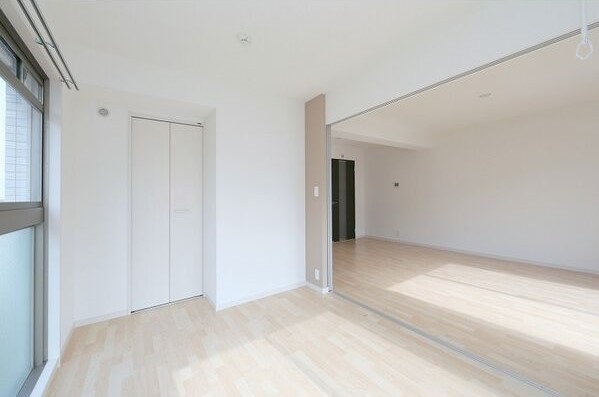 寝室にピッタリの洋室です