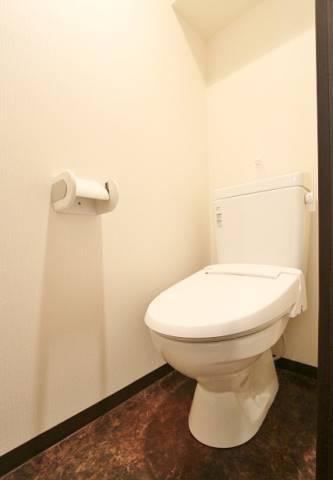 温水洗浄便座付きです