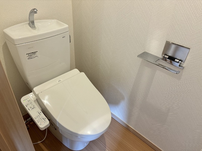 清潔感のあるトイレですね。