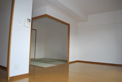 フローリングできれいなお部屋です。