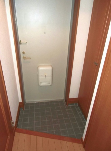 こちらが玄関になります。