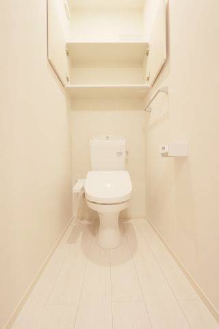 清潔感のあるお手洗いですね