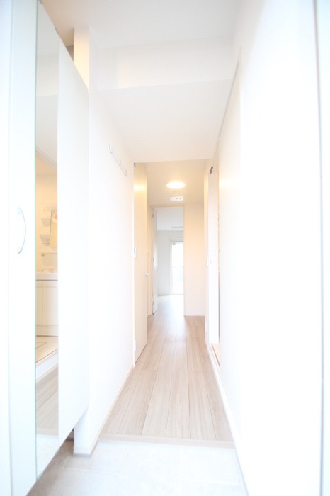 玄関からはこのようになっています。