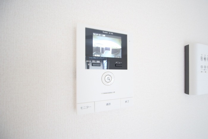 モニター付きで安心ですね。