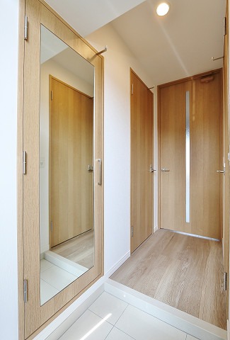 玄関も十分な広さです