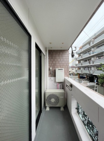 洗濯物はこちらへどうぞ。