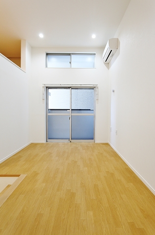 天井が高いので解放感あります