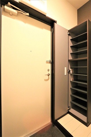 大容量のシューズボックス