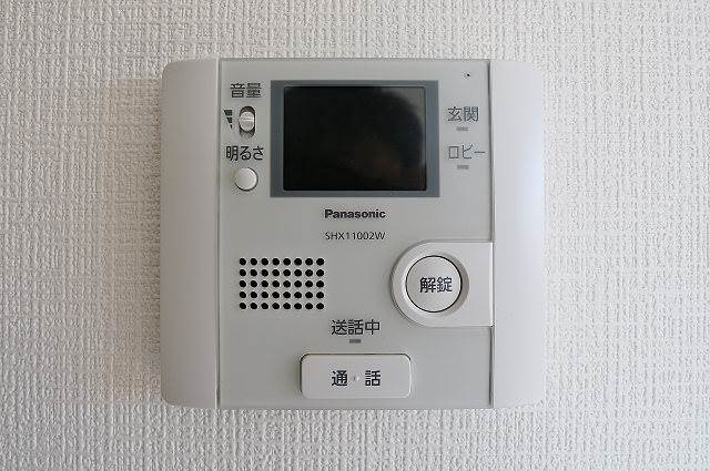 ＴＶモニターホン付きで来客を確認できます