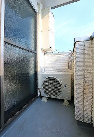 洗濯物はこちらにどうぞ