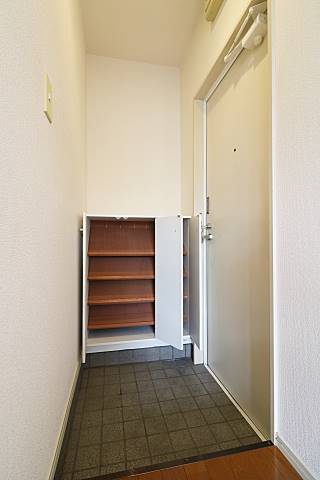 靴箱が有難いですね。