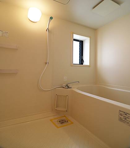 小窓で毎日しっかり換気ができます。