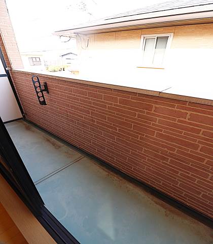 天気のいい日はお布団も干せますね。