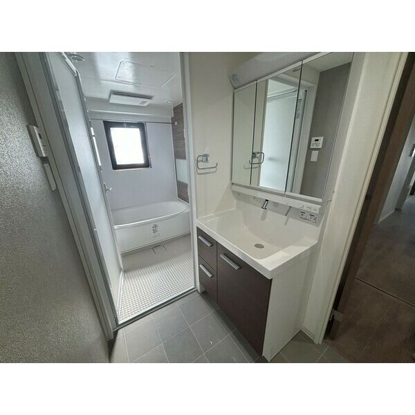 朝の身支度はこちらでバッチリ