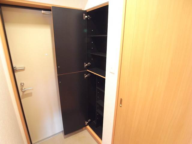 いっぱい靴がある方も安心ですね