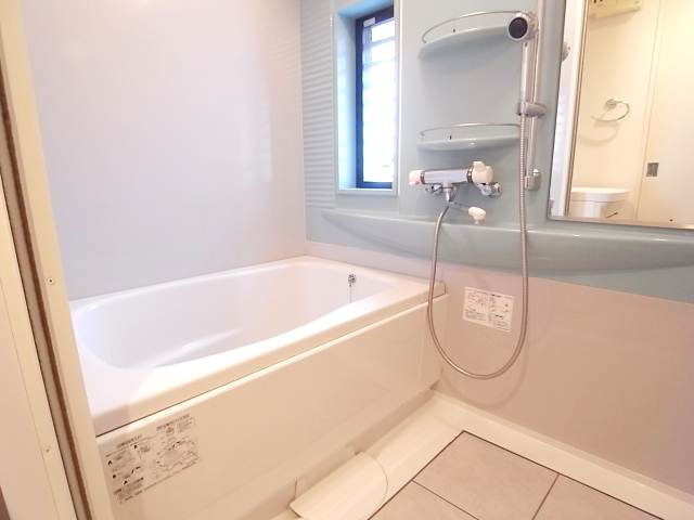 湯船に浸かってゆっくり休みましょう。