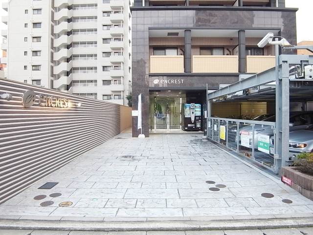 敷地内駐車場も空きあり。