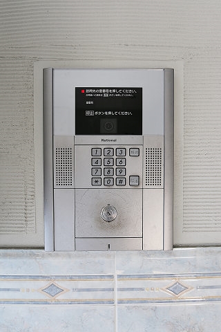 もちろんオートロックです