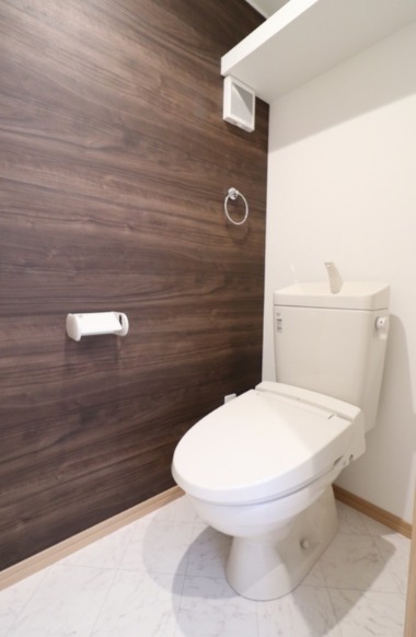 ウォシュレット完備です。