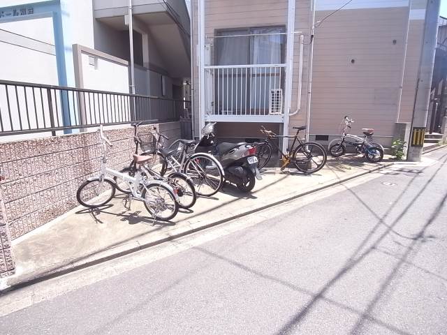 駐輪場ございます。