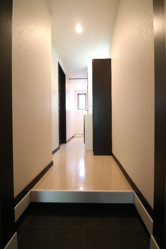 玄関はこのようになっております。