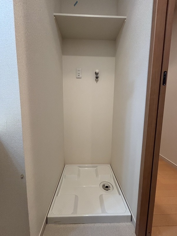 洗濯機置き場も室内に置けます