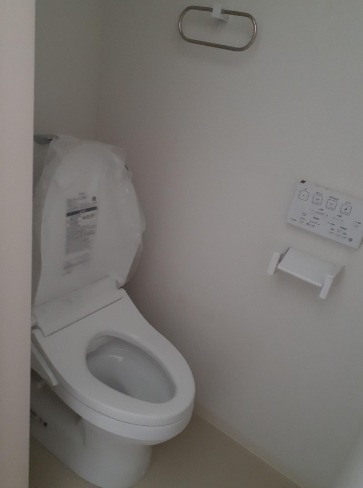 ウォシュレット完備です。