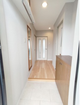 玄関も十分な広さです