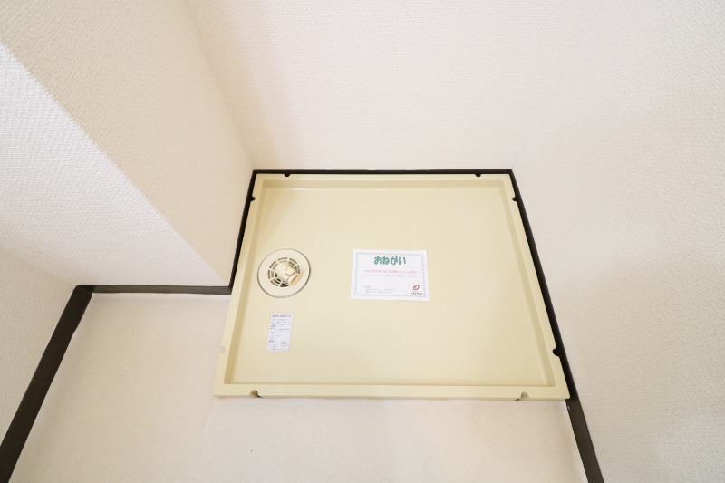 洗濯物は室内に置くことができます。。