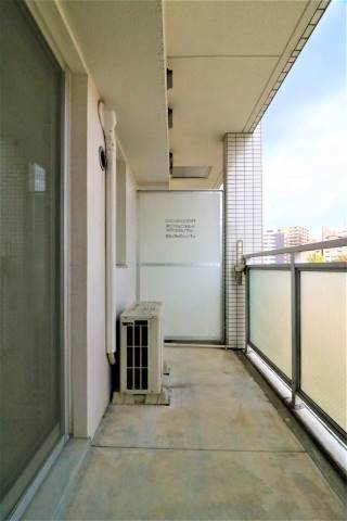 洗濯物はこちらへどうぞ。