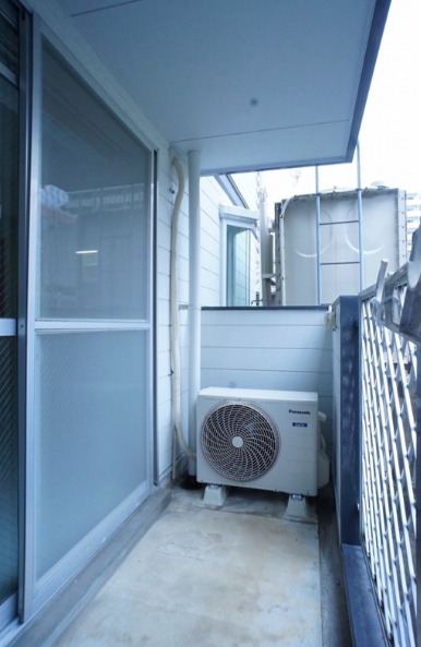 洗濯物はこちらへどうぞ。