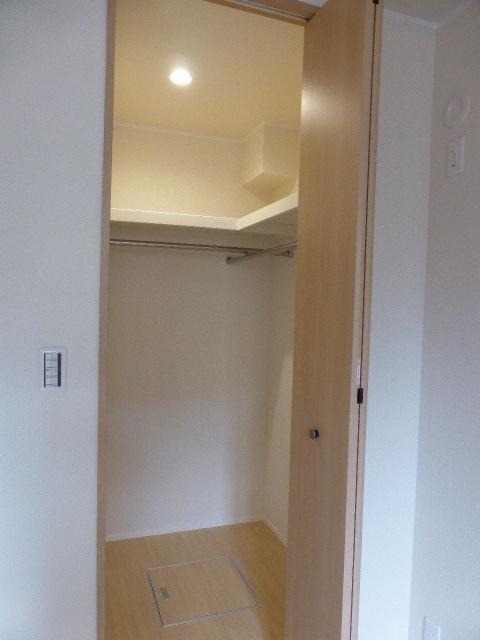 オシャレが楽しくなるウォークインクローゼット