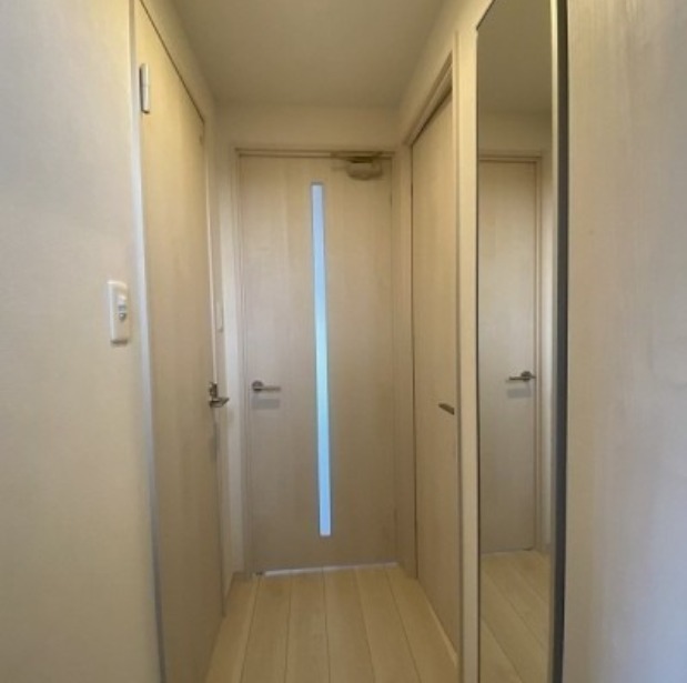 広い玄関スペースです