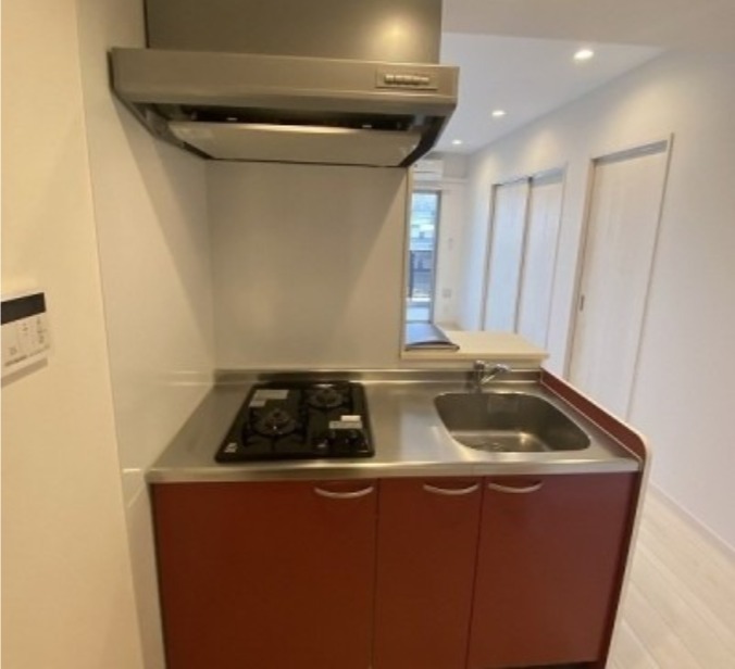 システムキッチンで掃除もしやすいですよ