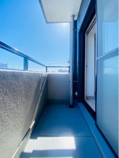 日当り良好なバルコニーですね