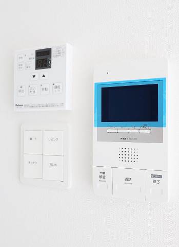 女性の方も安心のモニターフォンです