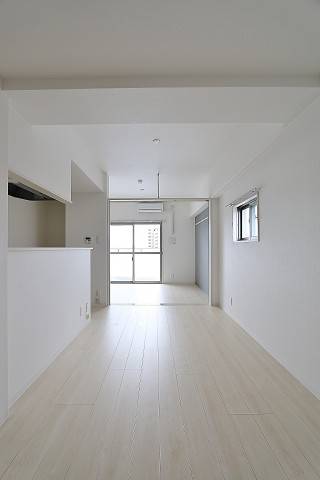 明るい雰囲気のリビングです