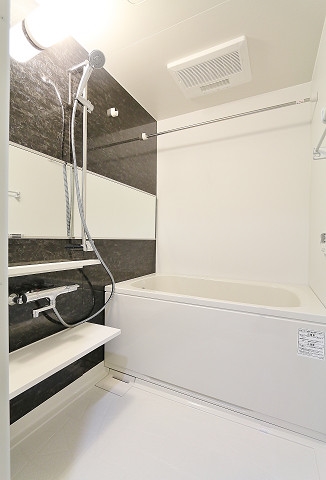 オシャレで浴室も大きいですよ