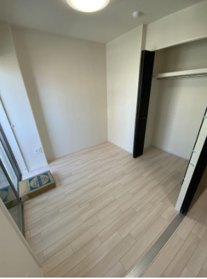 こちらは寝室にいかがでしょうか。