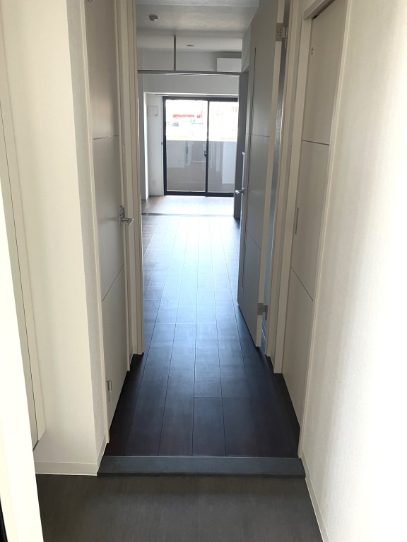 開放感のある明るい玄関ですね