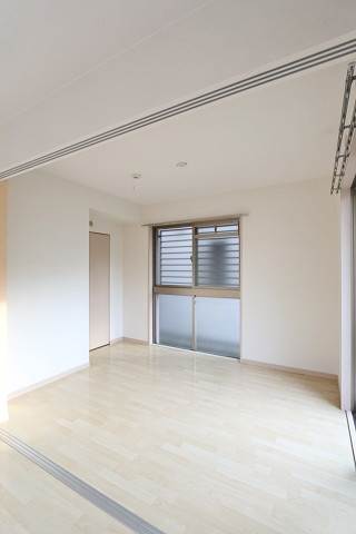 寝室にぴったりの落ち着くお部屋です