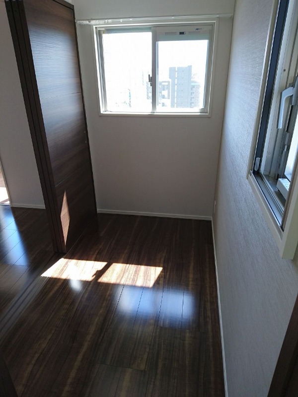 寝室にぴったりの洋室です