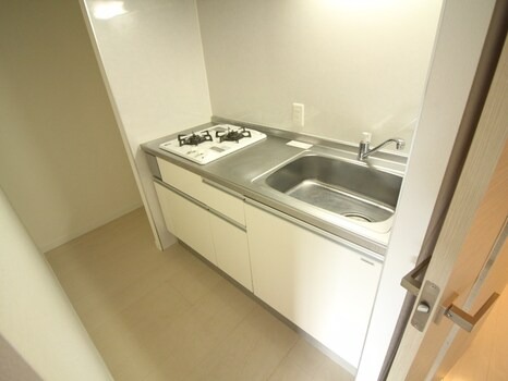 こちらでお料理をお楽しみください