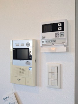 安心のモニターフォンです